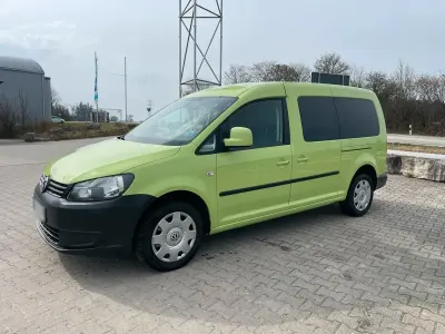 Gebraucht VW Caddy 105 PS (77 kW) 2013 Grün Van / Kleinbus