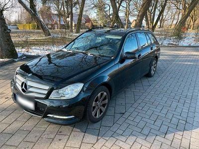Gebraucht Mercedes C180 156 PS (114 kW) 2012 Schwarz Kombi