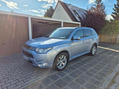 Mitsubishi Outlander P-HEV
