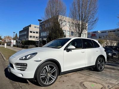 Weiß Gebraucht 2012 Porsche Cayenne SUV | 15.990 € (Fairer Preis)