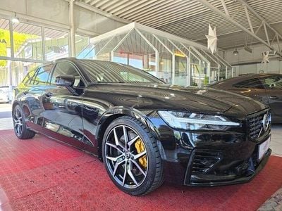 Usata Volvo V60 405 CV (297 kW) 2020 Nero Station wagon