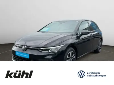 Gebraucht VW Golf VIII United 150 PS (110 kW) 2021 Deep black perleffekt Limousine