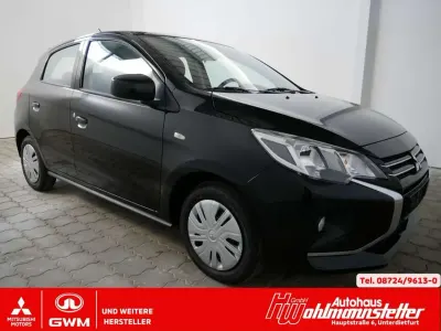 Neu Mitsubishi Space Star Basis 71 PS (52 kW) 2025 Pianoschwarz Kleinwagen