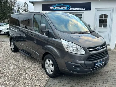 Gebraucht Ford Tourneo 170 PS (125 kW) 2017 Grau Van / Kleinbus