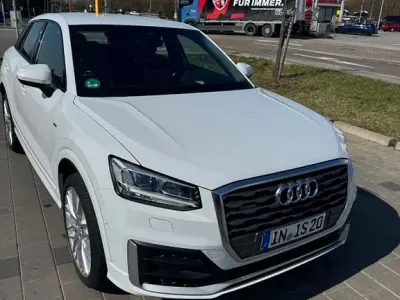 Usata Audi Q2 S-Line 190 CV (139 kW) 2016 Bianco SUV