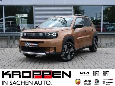 Gebraucht Fiat Grande Panda La Prima 83 kW (113 PS) 2025 Luna bronze Kleinwagen
