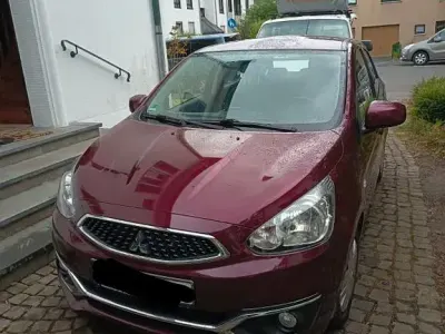 Gebraucht Mitsubishi Space Star 71 PS (52 kW) 2020 Rot Kleinwagen