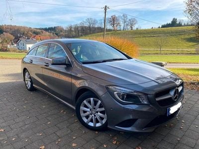 Mercedes CLA180
