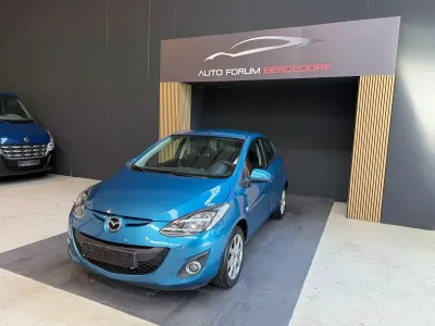 Used Mazda 2 Edition 75 HP (55 kW) 2013 Blue Hatchback