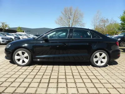 Gebraucht Audi A3 Ambition 110 PS (80 kW) 2016 Schwarz Limousine