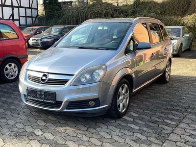 Gebraucht Opel Zafira Edition 140 PS (102 kW) 2007 Silber Van / Kleinbus