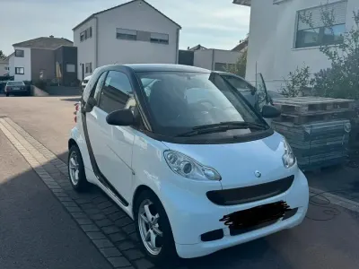 Gebraucht Smart ForTwo Coupé 71 PS (52 kW) 2010 Weiß Coupé