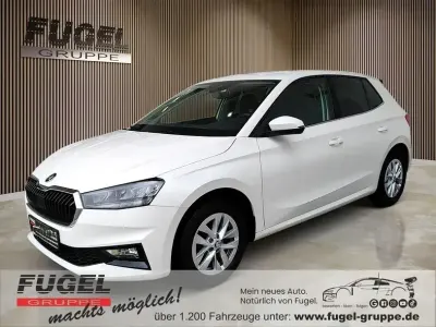 Gebraucht Skoda Fabia Selection 95 PS (69 kW) 2024 Candyweiss Kleinwagen