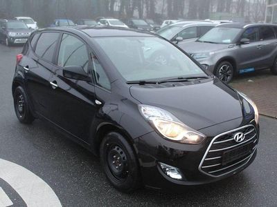 Gebraucht Hyundai ix20 90 PS (66 kW) 2017 Schwarz Kleinwagen