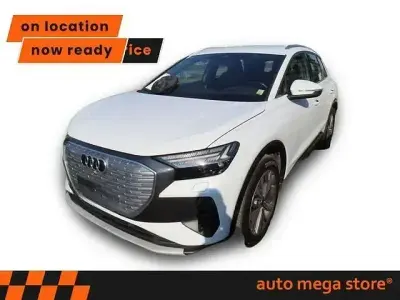Gebraucht Audi Q4 e-tron Sport 219 kW (299 PS) 2022 Gletscherweiß metallic SUV