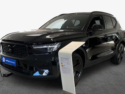 Neu Volvo XC40 Plus 197 PS (144 kW) 2025 Schwarz SUV