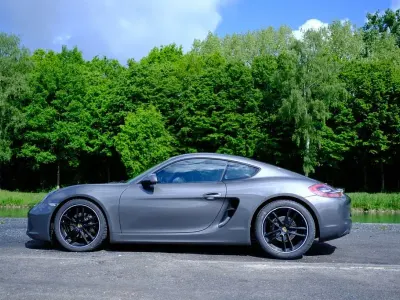 Gebraucht Porsche Cayman 275 PS (202 kW) 2013 Grau Coupé