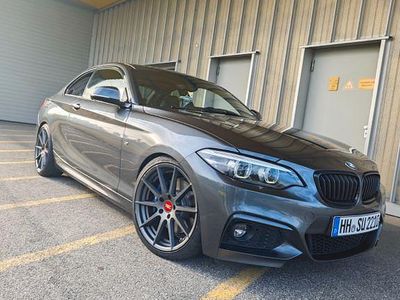 BMW 220