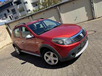 Usata Dacia Sandero Stepway 90 CV (66 kW) 2010 Rosso Utilitaria