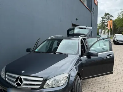 Gebraucht Mercedes C220 170 PS (125 kW) 2010 Grau Kombi