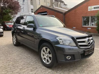 Używany Mercedes GLK220 Sport 170 KM (125 kW) 2011 Szary SUV