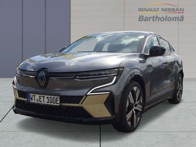 Grau kqg + schwarz gne Gebraucht 2022 Renault Mégane Iconic Limousine | 32.500 € (Fairer Preis)