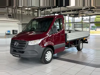 Gebraucht Mercedes E-Sprinter 150 kW (204 PS) 2026 Rot Van