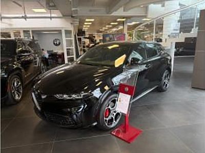 Neu Alfa Romeo Tonale Veloce 160 PS (117 kW) 2026 Schwarz (nero alfa) SUV