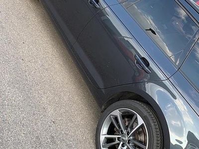 Gebraucht Audi A4 190 PS (139 kW) 2016 Grau Kombi