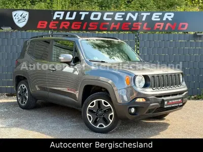 Occasion Jeep Renegade Trailhawk 170 ch (125 kW) 2017 Gris SUV