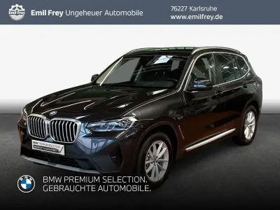 Gebraucht BMW X3 Sport Line 184 PS (135 kW) 2022 Grau SUV