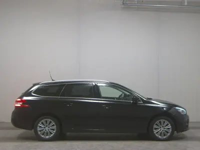 Brugt Peugeot 308 Allure 131 HK (96 kW) 2021 Sort Stationcar