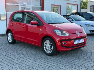 Gebraucht VW up! high up! 75 PS (55 kW) 2015 Rot Kleinwagen