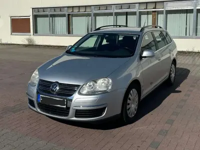 Gebraucht VW Golf VI Comfortline 122 PS (89 kW) 2009 Silber Kleinwagen