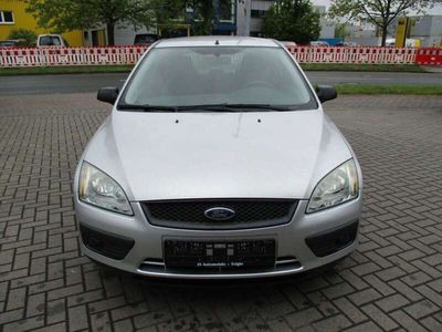 gebraucht Ford Focus Lim. Trend