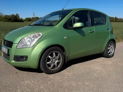 Usado Suzuki Splash 65 HP (47 kW) 2009 Verde Citadino