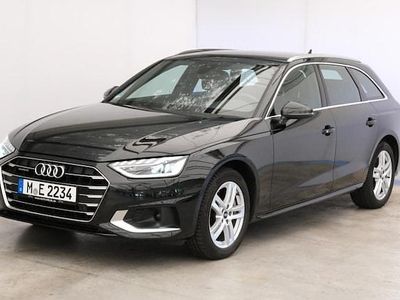 Gebraucht Audi A4 Ambiente 204 PS (150 kW) 2021 Schwarz metallic Kombi