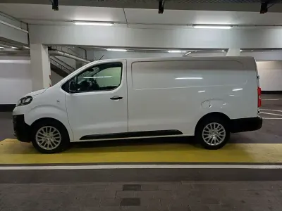 Gebraucht Opel Vivaro-e Combi Edition 150 PS (110 kW) 2021 Weiß Van / Kleinbus