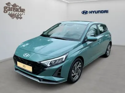 Neu Hyundai i20 Trend 90 PS (66 kW) 2026 Manreove green Kleinwagen