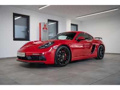 Porsche 718 Cayman