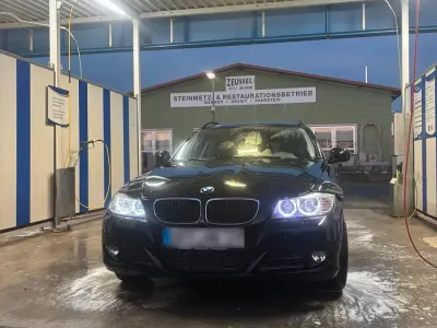 Gebraucht BMW 320 170 PS (125 kW) 2009 Schwarz Kombi