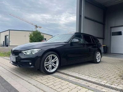 Gebraucht BMW 320 190 PS (139 kW) 2019 Schwarz Kombi