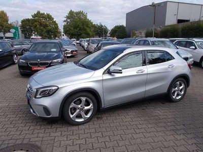 Mercedes CLA220