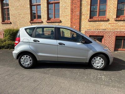 Second-hand Mercedes A150 Classic 95 CP (69 kW) 2006 Gri Monovolum