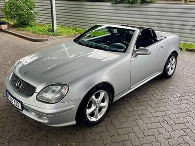 Mercedes SLK320