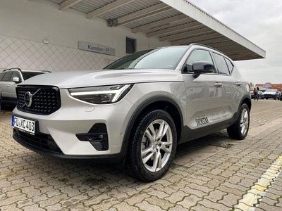 Gebraucht Volvo XC40 Plus 163 PS (119 kW) 2024 Silber SUV