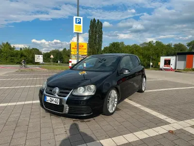 Używany VW Golf V R 250 KM (183 kW) 2006 Czarny Hatchback