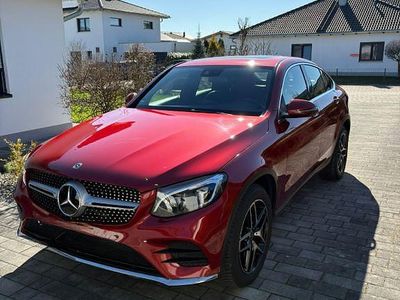 Gebraucht Mercedes GLC300 245 PS (180 kW) 2018 Rot SUV