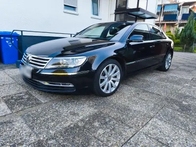 Gebraucht VW Phaeton 239 PS (175 kW) 2012 Schwarz Limousine