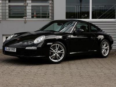 Porsche 911 Carrera